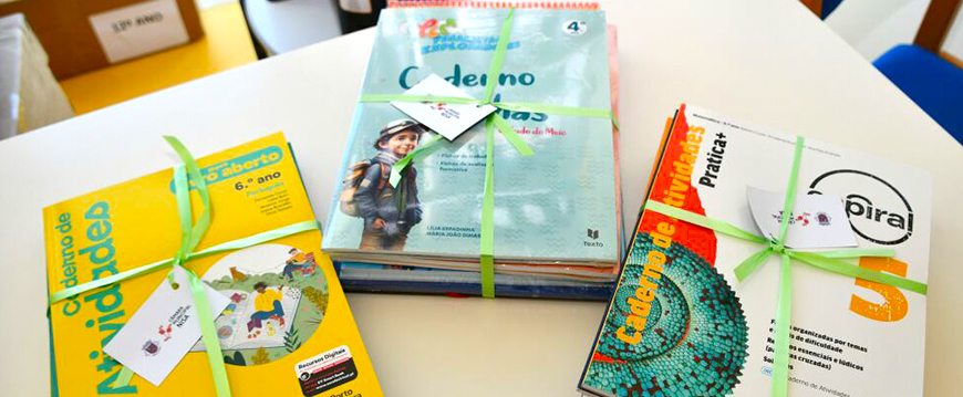 livros escolares