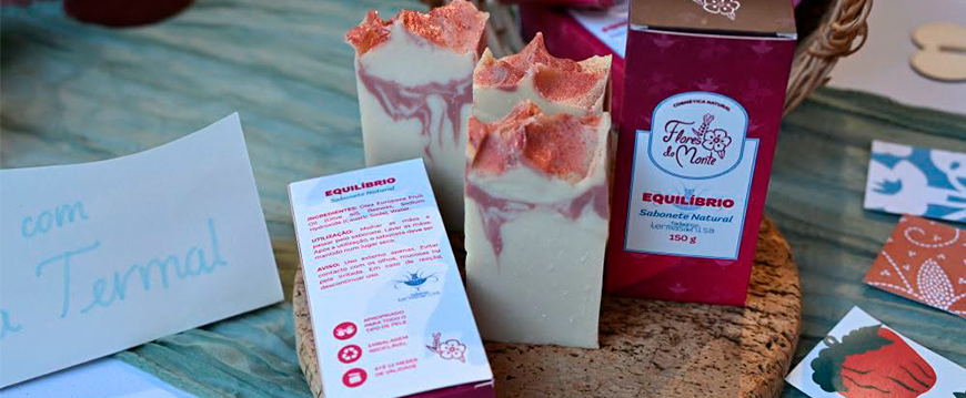 Sabonete artesanal com água das Termas de Nisa sabonete flor monte
