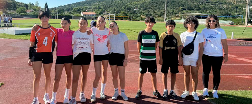 Jovens de Nisa brilham no Torneio de Voleibol dos JAA voleibol jaa
